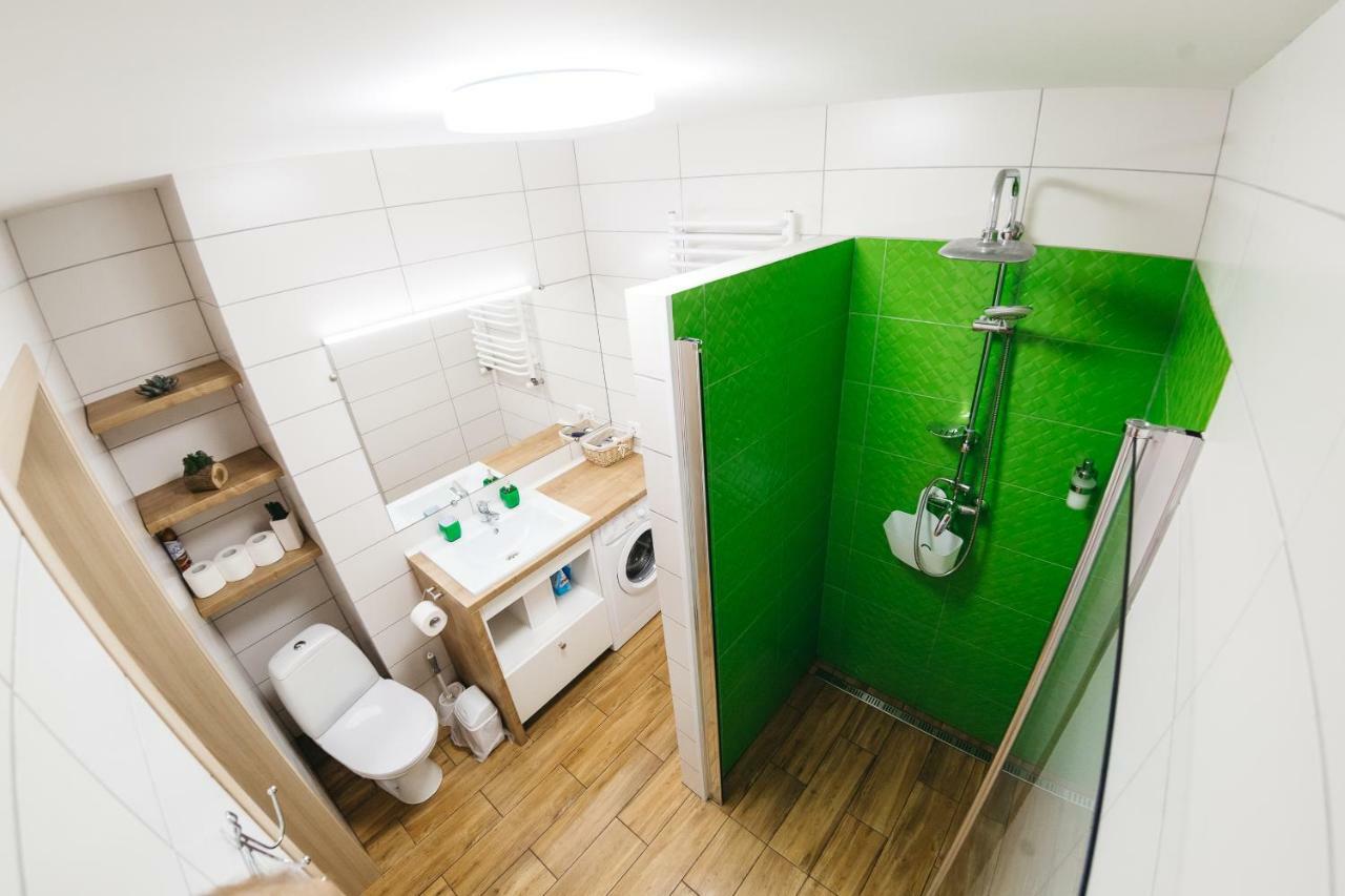 "Green Oasis Apartment" Lviv Ngoại thất bức ảnh